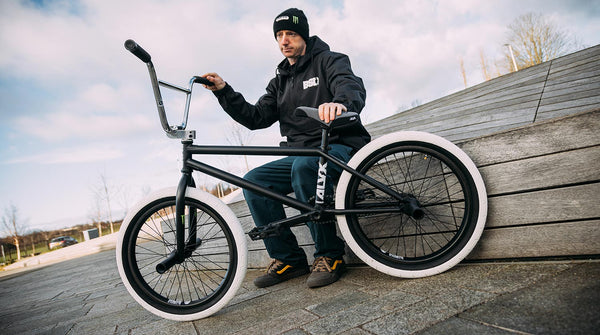 Alex Donnachie ALVX Bike Check